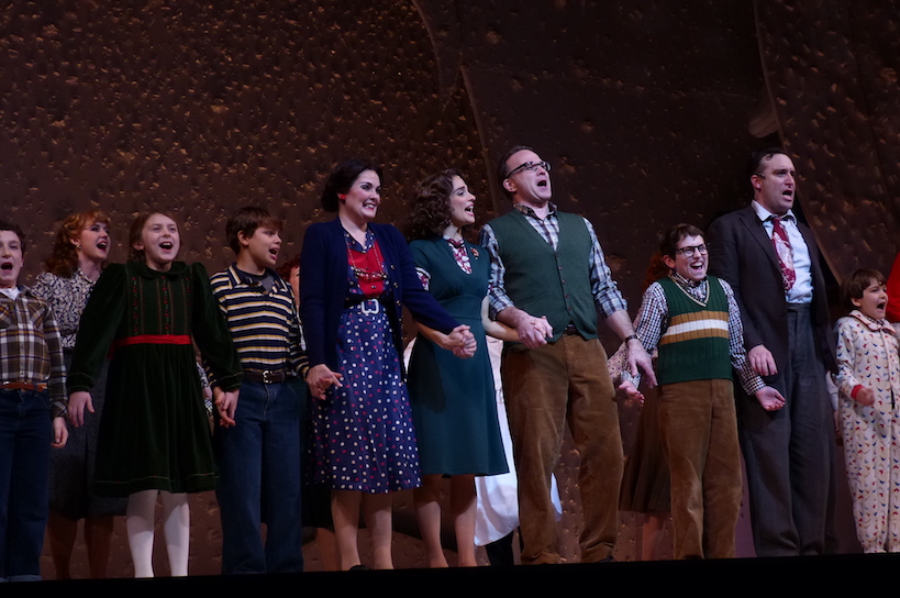 A Christmas Story-The Musical Opens at Papermill Playhouse