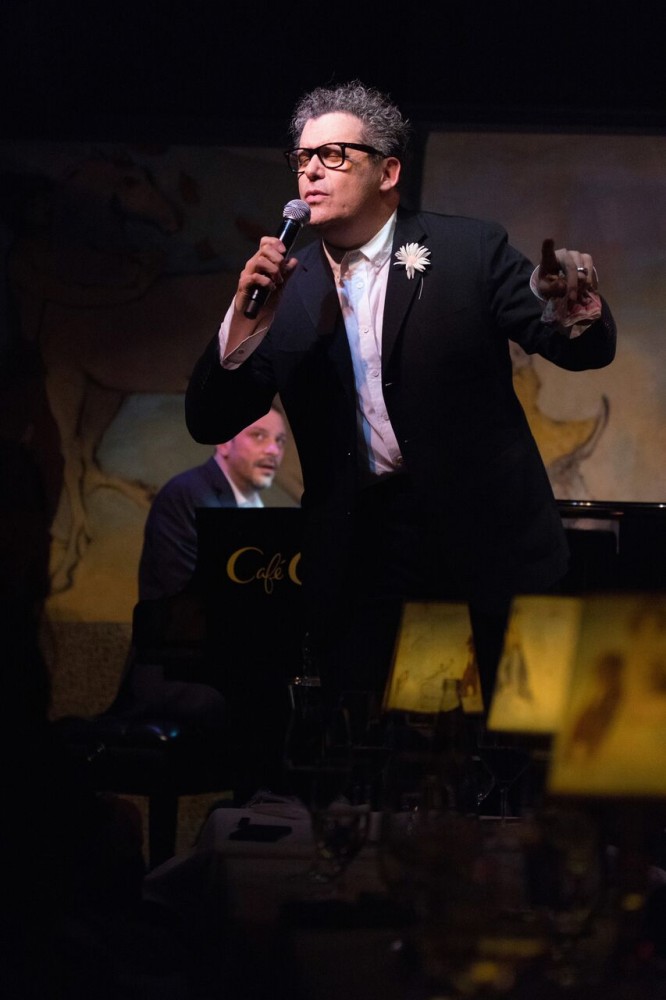 Isaac Mizrahi: Moderate to Severe at Cafe Carlyle