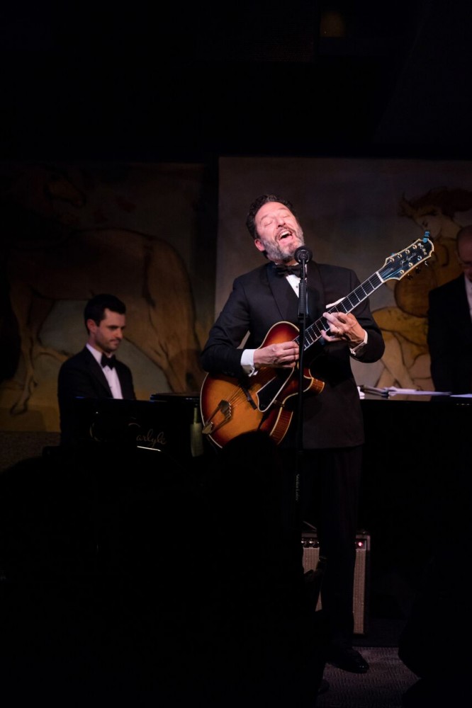 John Pizzarelli at The Cafe Carlyle