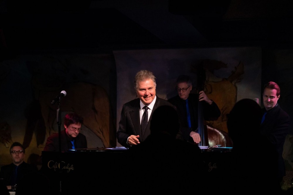 Steve Tyrell in Holiday Style at the Cafe Carlyle