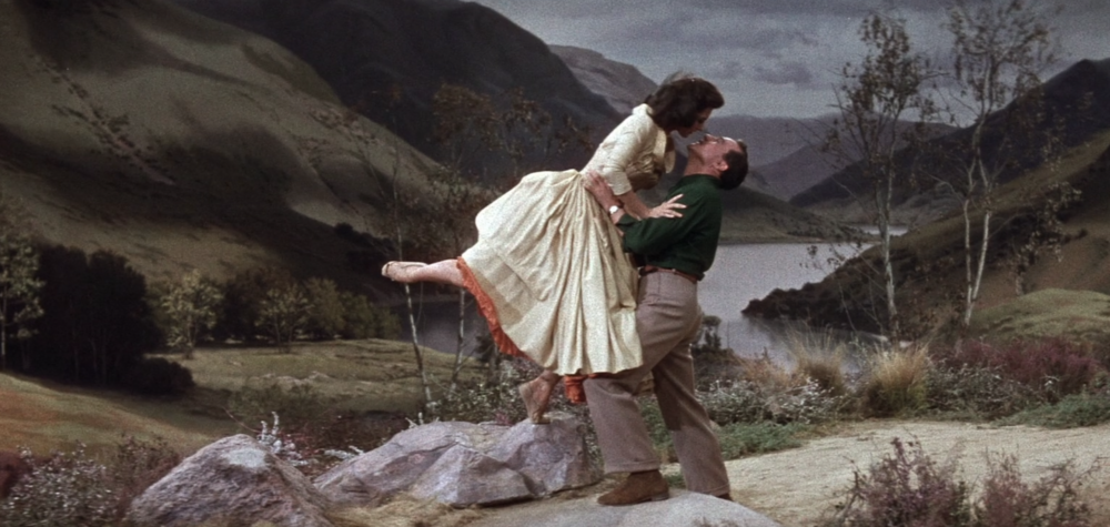 Looking Back to Brigadoon - Theater Pizzazz