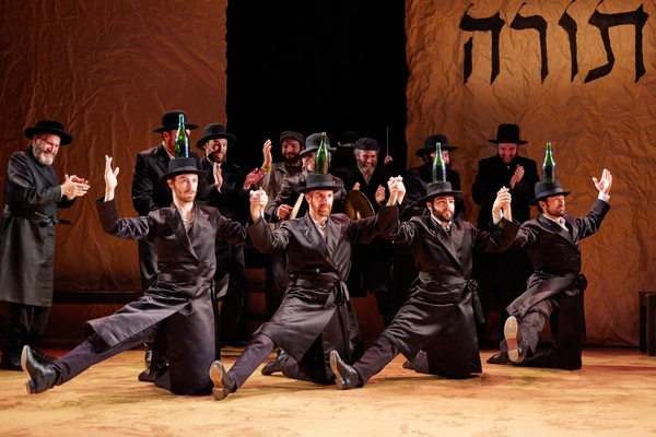 Fiddler on the Roof in Yiddish Triumphs Returning to Off-Broadway