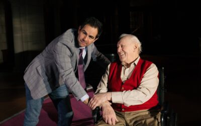 In Tuesdays With Morrie, Len Cariou Rages Against the Dying of the Light